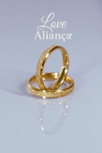 Aliança Sarah 3mm banhada a ouro 18k com brilho-3