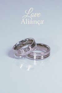 Aliança Sofia 4mm aço inox com brilho e friso-2